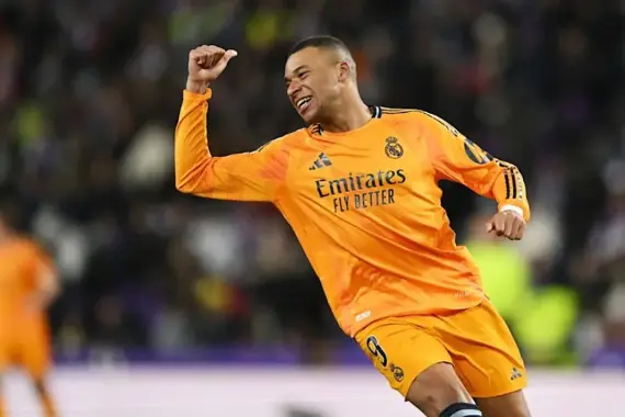 El primer hat trick de Mbappe con el Real Madrid!