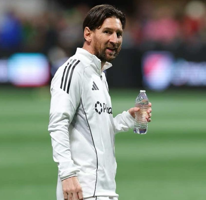 ¡Confirmado Lionel Messi está lesionado y es baja para la selección de argentina para los partidos de eliminatorias frente a Uruguay y brasil!