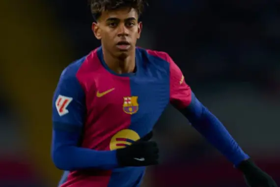 Se acerca la renovación de Lamine Yamal con el FC Barcelona