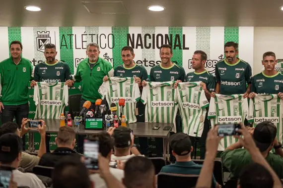 Nuevo cuerpo tecnico de Atlético Nacional!
