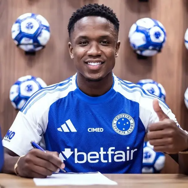 LUIS SINISTERRA ES NUEVO JUGADOR DE CRUZEIRO